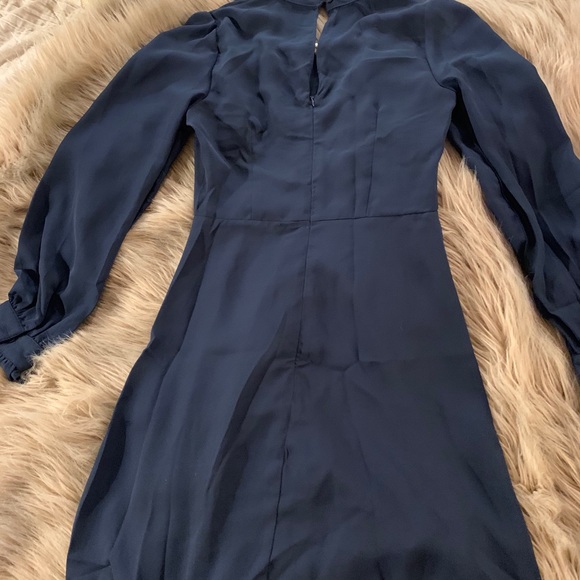 Dress - Picture 2 of 6